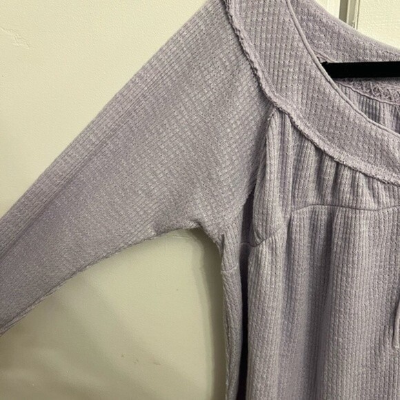 Free People Henley Tee Lilac - Picture 6 of 10